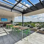 Luxurious King 2Br Suite In South End Charlotte!